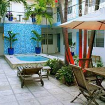 Aqua Hotel & Suites 