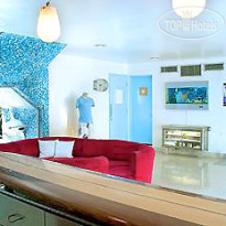 Aqua Hotel & Suites 