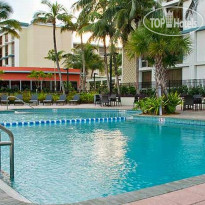 Courtyard by Marriott Miami Airport 