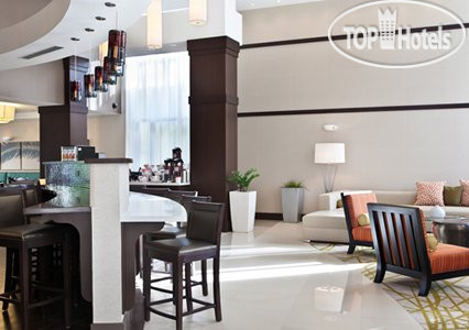 Фотографии отеля  Comfort Suites Miami Airport North 3*