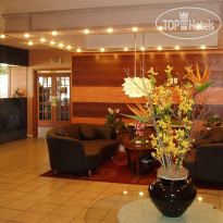 Red Carpet Inn Airport 