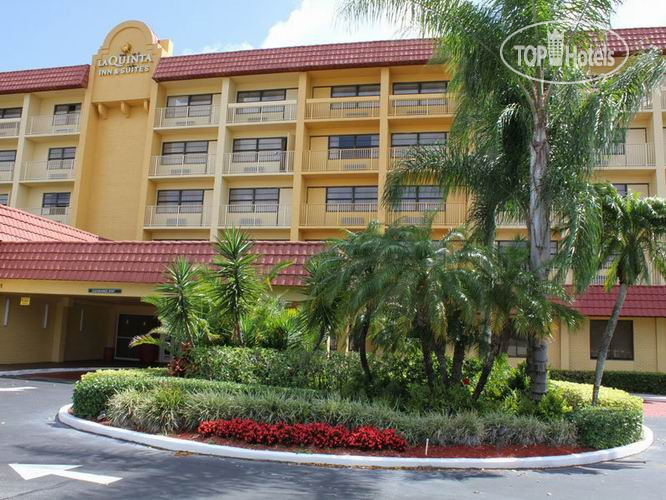 Фотографии отеля  La Quinta Inn & Suites Coral Springs University Dr 3*