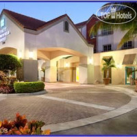 Hyatt Summerfield Suites Miami Airport 3*