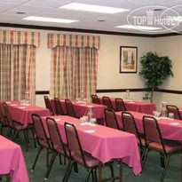 Hampton Inn & Suites Toledo-North Конференц-зал