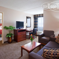 Holiday Inn Hotel & Suites Cincinnati-Eastgate (I-275e) 
