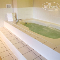 Holiday Inn Hotel & Suites Mansfield-Conference Ctr 