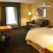 Hampton Inn & Suites Canton