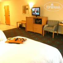 Hampton Inn & Suites Canton