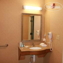Hampton Inn & Suites Canton