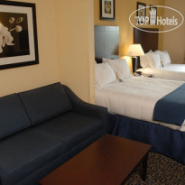 Holiday Inn Express Hotel & Suites Akron Regional Airport Area 