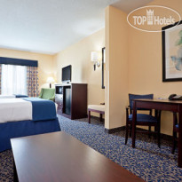 Holiday Inn Express Hotel & Suites Akron Regional Airport Area 