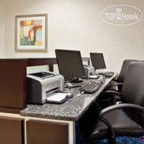 Holiday Inn Express Hotel & Suites Akron Regional Airport Area 