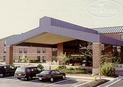 Фотографии отеля  Comfort Inn Cleveland Airport 3*