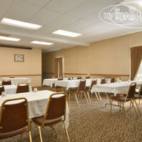 Days Inn Batavia Darien Lake Theme Park 
