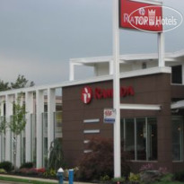 Ramada Rockville Centre 