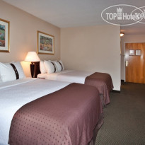 Holiday Inn Rochester Airport 