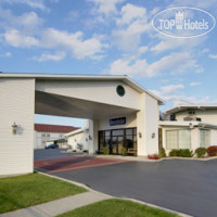 Travelodge Inn and Suites Latham 2*