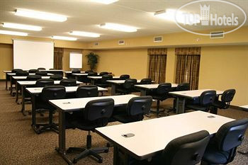 Новые добавленные фото туристов Hampton Inn Syracuse-North (Airport Area) 3*