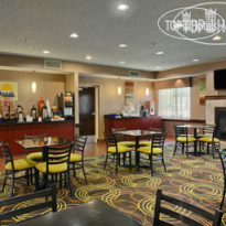 Days Inn Brewerton-Syracuse near Oneida Lake 