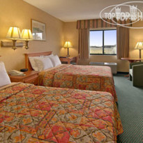 Days Inn And Suites Plattsburgh 