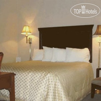 Coccas Inn & Suites Wolf Rd Albany Airport Номер