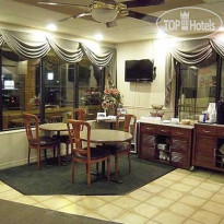 Cocca's Inn & Suites Route 9 Ресторан