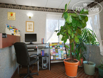 Новые добавленные фото туристов Super 8 Monticello 2*