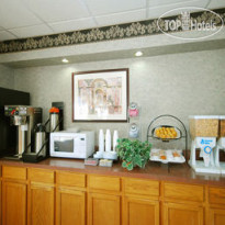 Super 8 Monticello