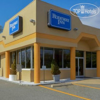 Rodeway Inn MacArthur Airport