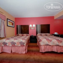 Rodeway Inn MacArthur Airport
