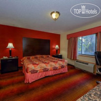 Rodeway Inn MacArthur Airport