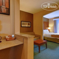 Comfort Suites Buffalo Номер