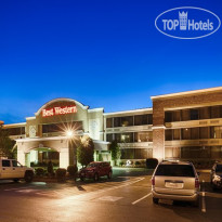 Best Western Plus Charlotte-Matthews 