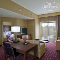 DoubleTree by Hilton Hotel Asheville - Biltmore 