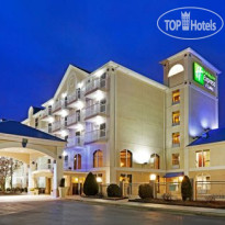 Holiday Inn Express Hotel & Suites Asheville-Biltmore Square Mall 