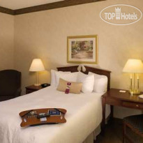 Hampton Inn & Suites Asheville I-26