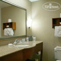 Hampton Inn & Suites Asheville I-26