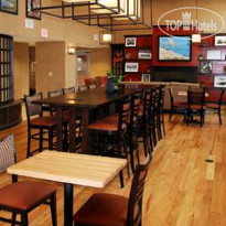 Hampton Inn & Suites Charlotte-Airport 