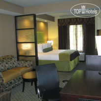 Best Western Plus Riverside Inn & Suites 