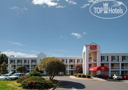 Фотографии отеля  Econo Lodge & Suites Charlotte 2*