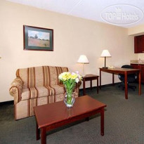 Comfort Suites Airport