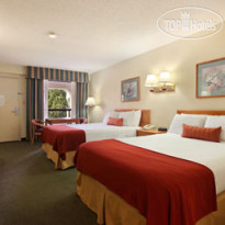 Ramada Huntersville 
