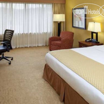 DoubleTree by Hilton Hotel Fayetteville