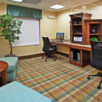 Holiday Inn Express Hotel & Suites Greensboro - Airport Area 