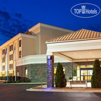 Holiday Inn Express Greensboro-(I-40 @ Wendover) 2*