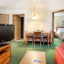 TownePlace Suites Raleigh Cary/Weston Parkway 