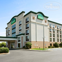 Wingate by Wyndham Greensboro 2*