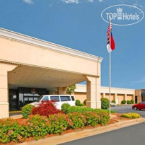 Clarion Hotel Greensboro Airport 