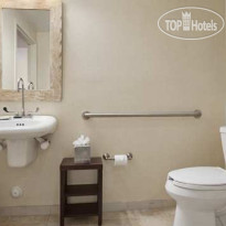 Hilton North Raleigh/Midtown 