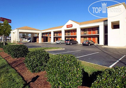 Фотографии отеля  Econo Lodge Henderson 2*